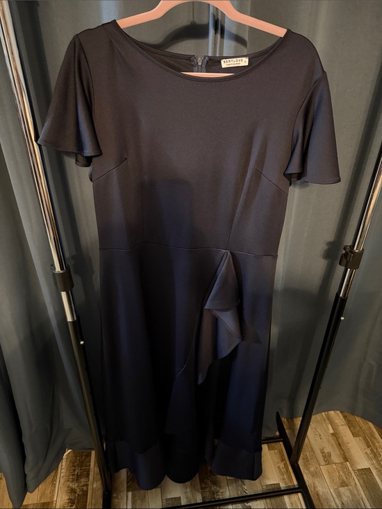 berrylove Dresses & Skirts - Navy Flutter-Sleeve Midi Dress with Ruffle Accent
